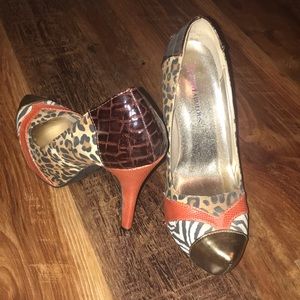 Just Fabulous heels animal print size 7